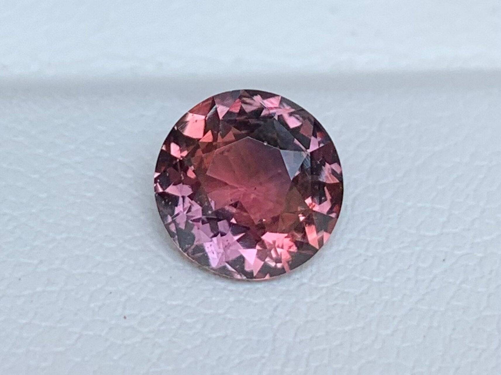 2.13 Cts Unheated Padparadscha Sapphire (UH) - Baza Boutique 