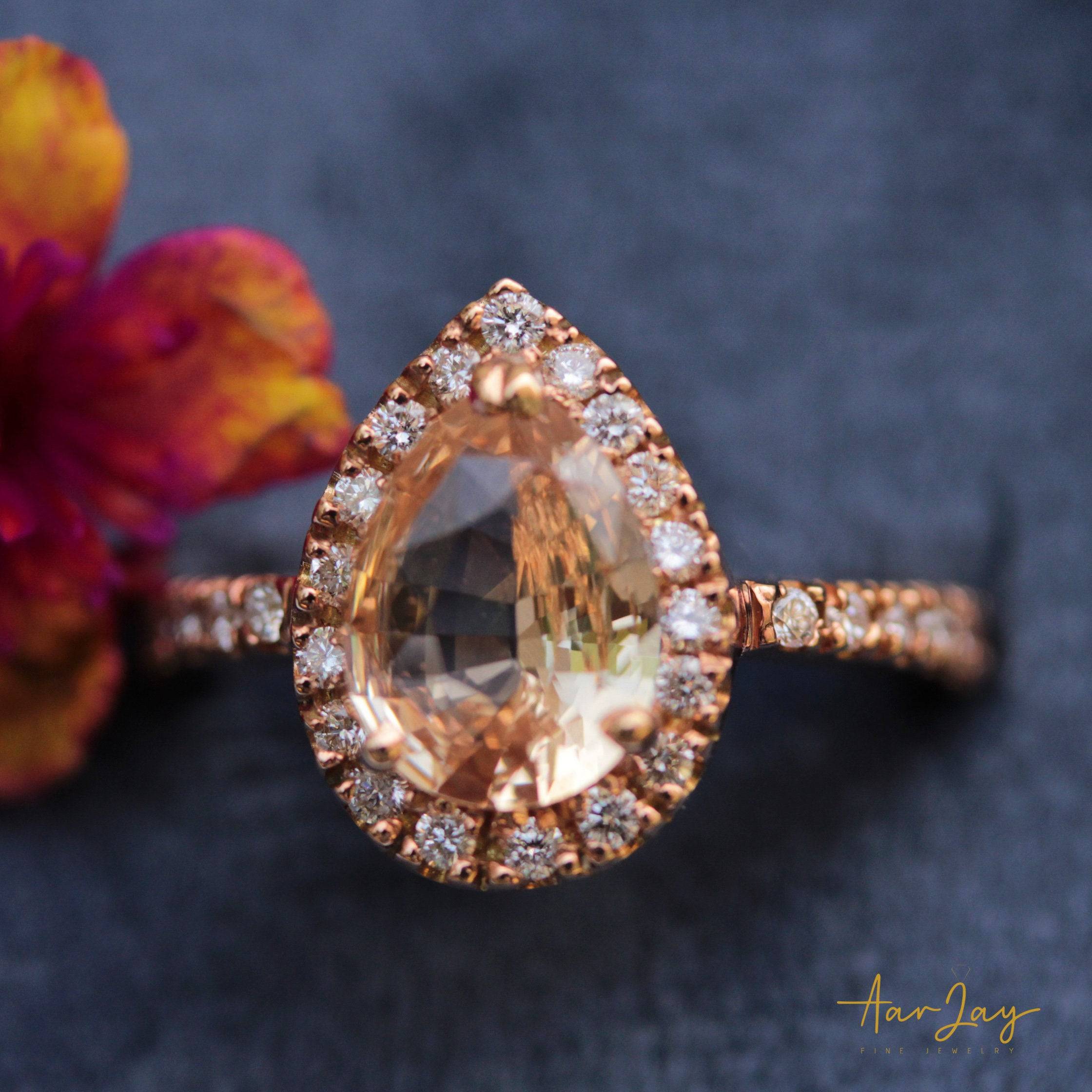 3.00 Cts Unheated Champagne Peach Sapphire in 14Kt Rose Gold & Natural Diamond Ring - (UH) - Baza Boutique 