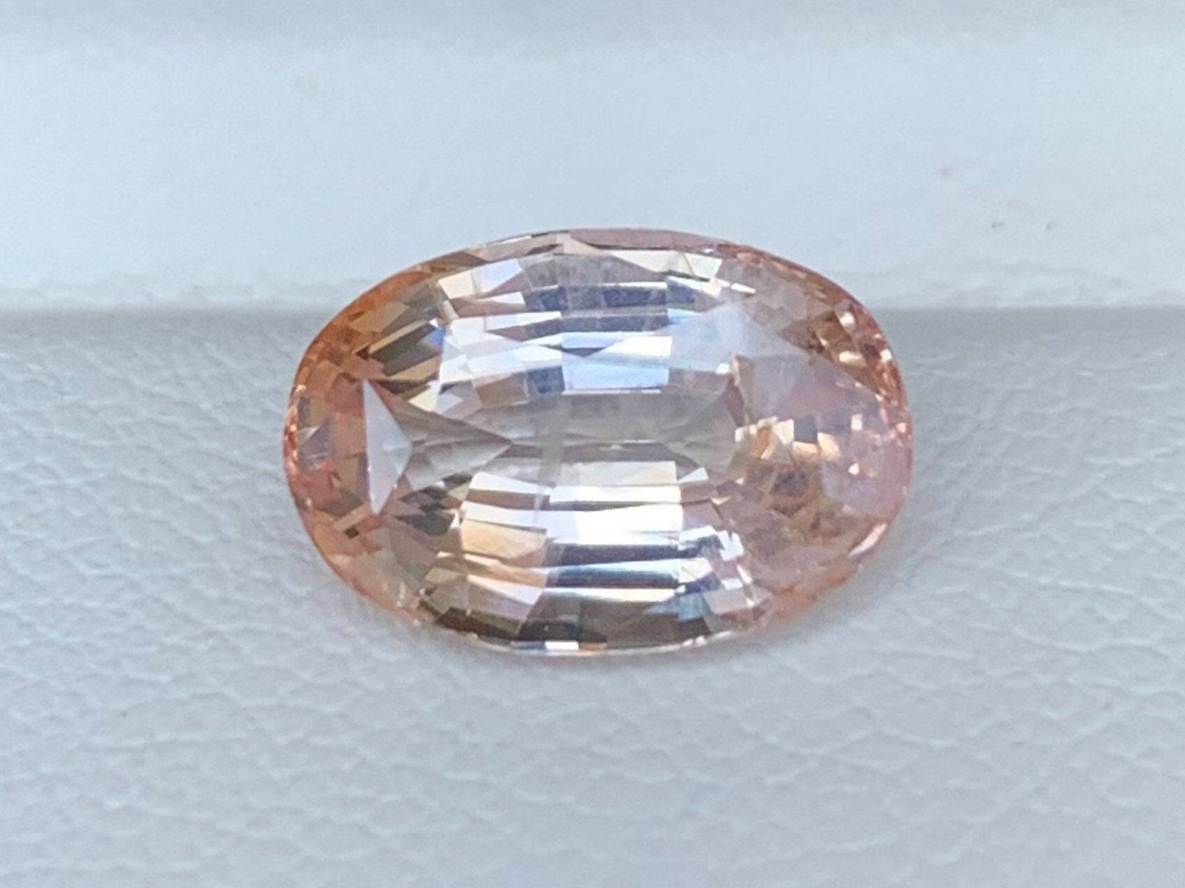 4.11 Cts Unheated Padparadscha Sapphire - (UH) - Baza Boutique 