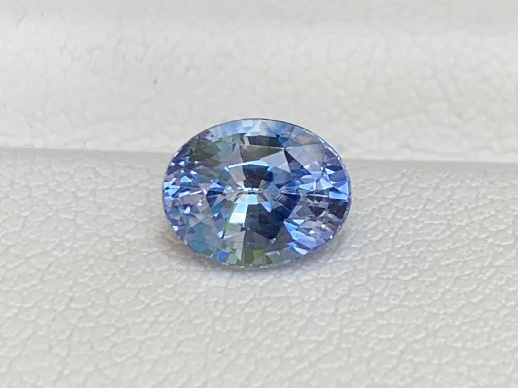 1.42 Cts Unheated Blue sapphire Natural Sparkling Sapphire - Baza Boutique 
