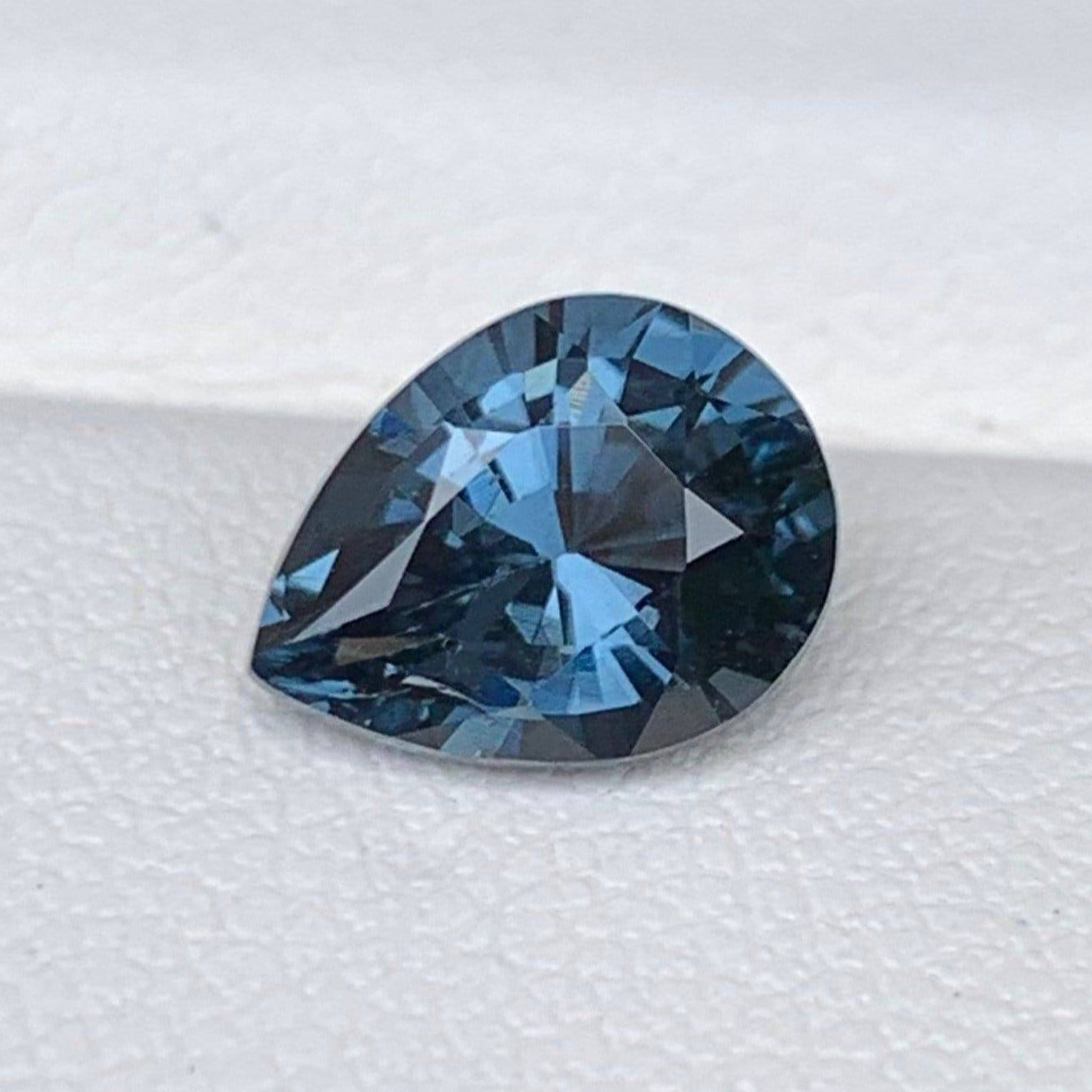 Cobalt Spinel 1.68 Carats , Gem Quality Blue Spinel, Fine Quality Spinal , Flawless Spinal , Unheated Spinal - Baza Boutique 