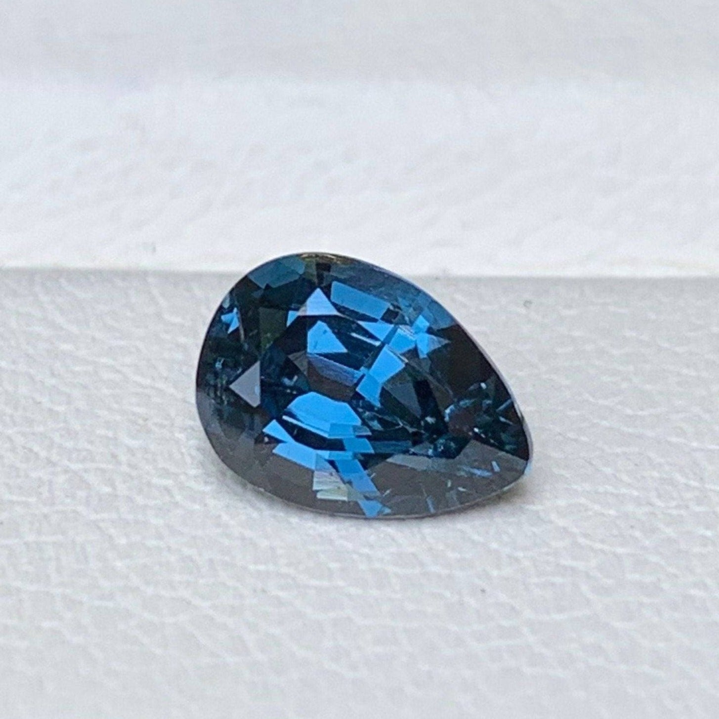 Captivating 1.44 Ct Unheated Cobalt Blue Spinel | Rare Blue Gemstone Gift - Baza Boutique 