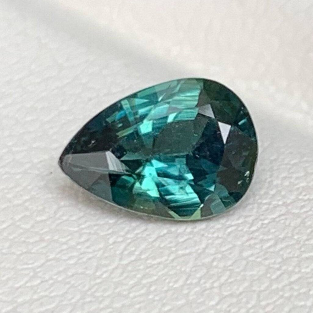 1.19 Cts Natural Teal Sapphire - (Unheated) - Baza Boutique 