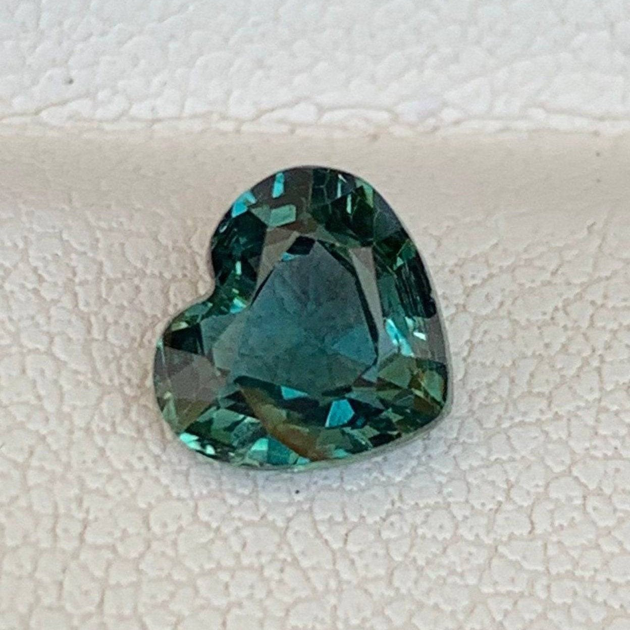 Exquisite 1.52 Ct Unheated Peacock Teal Sapphire Engagement Ring | Natural Gem - Baza Boutique 