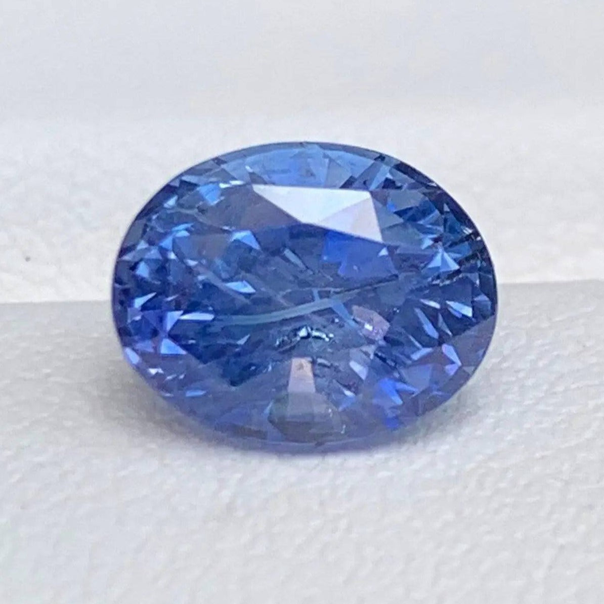Blue sapphire 2.90 Cts, Natural Cornflower Blue Sapphire, Super Clarity Blue sapphire for Engagement ring, Ceylon Blue Sapphire Gift for her - Baza Boutique 