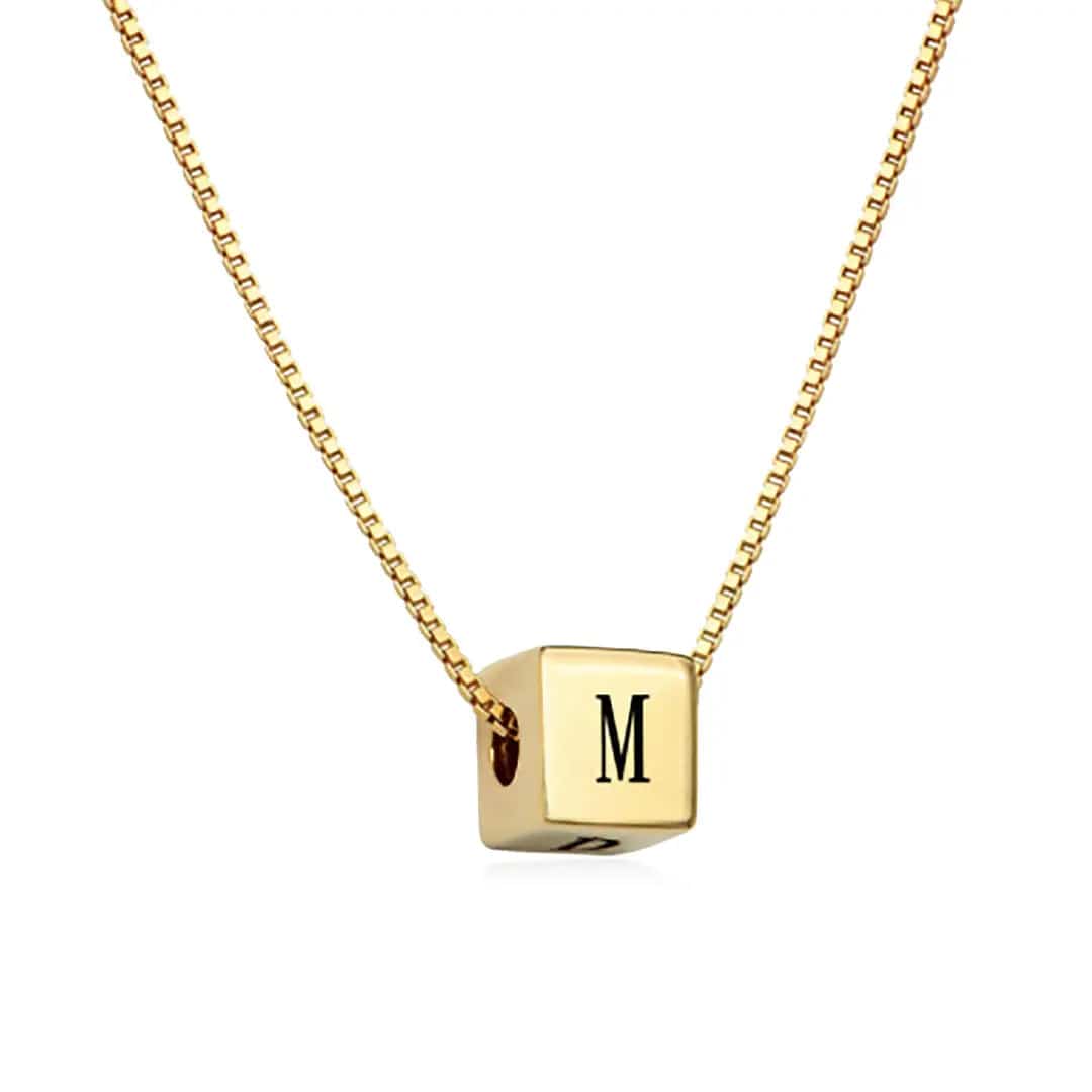 Personalized Cube Dice Necklace - Unique and Stylish Name Necklace - Baza Boutique 